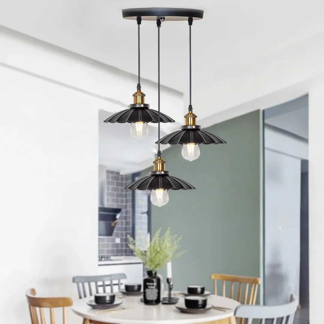 Rustic Barn Style Pendant Light – Vintage Farmhouse Ceiling Lamp for Kitchen or Loft