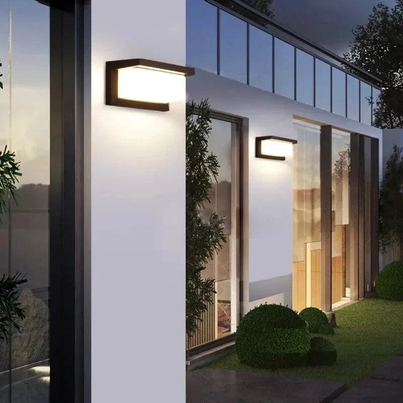 Reinforced Waterproof Outdoor Wall Light – Heavy-Duty LED Fixture for Patio, Garage, Yard & Exterior Safety Lighting