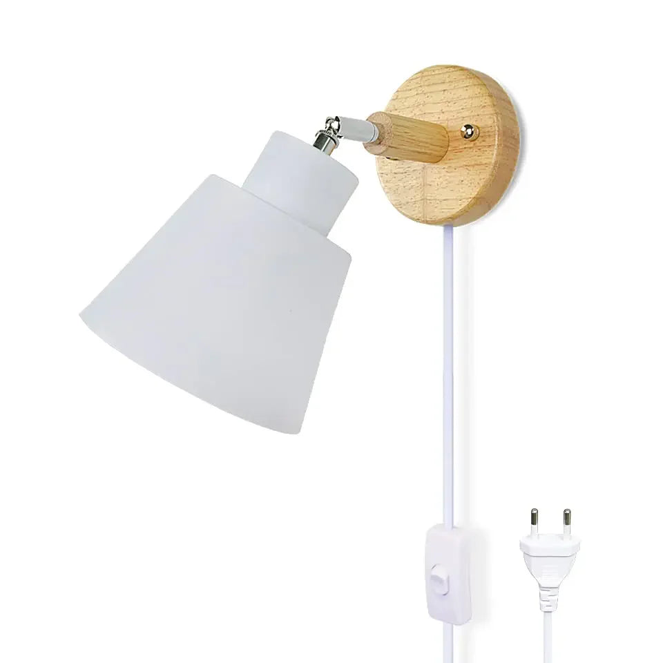 Nordic Wooden Wall Lamp – Minimalist Wall Sconce with Switch for Bedrooms, Entryways or Modern Hallways