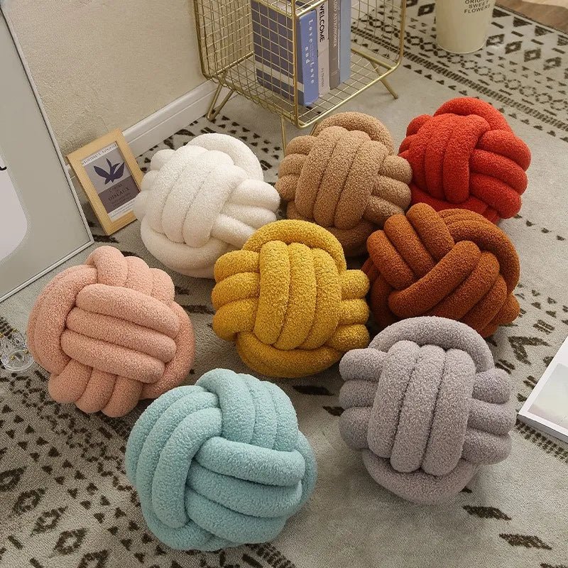 Knot Decorative Pillow – Modern Soft Cushion for Sofa, Couch, Bedroom & Cozy Living Room Decor