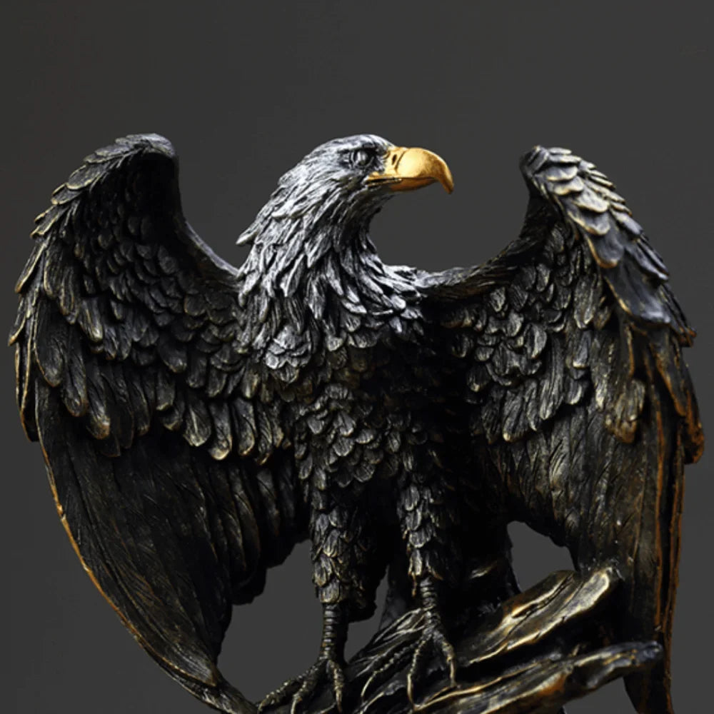Nordic Eagle Sculpture – Bold Resin Art Piece for Luxury Home Decoration
