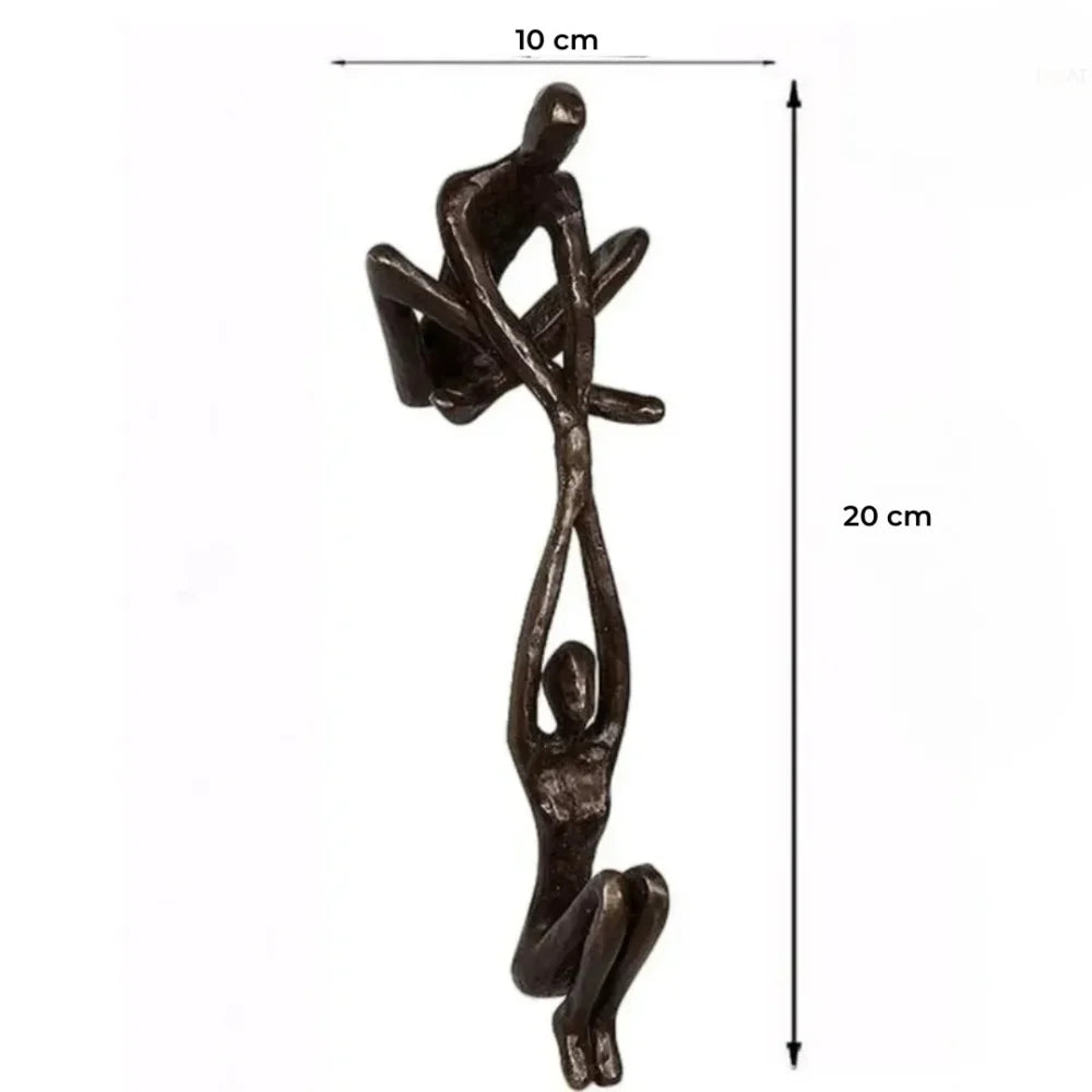 Man & Woman Resin Statue – Elegant Couple Ornament for Modern Home Decor