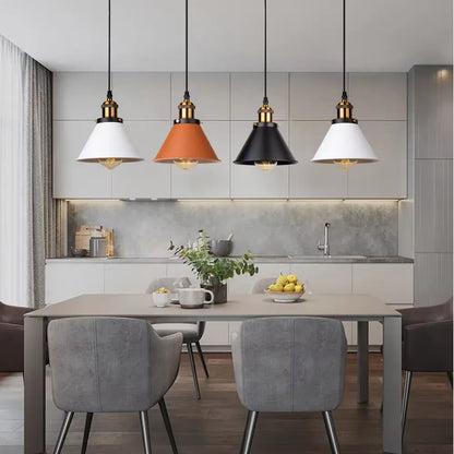 Vintage Industrial Loft Pendant Lamp – Classic E27 Hanging Fixture for Café, Kitchen or Living Room Accent Lighting