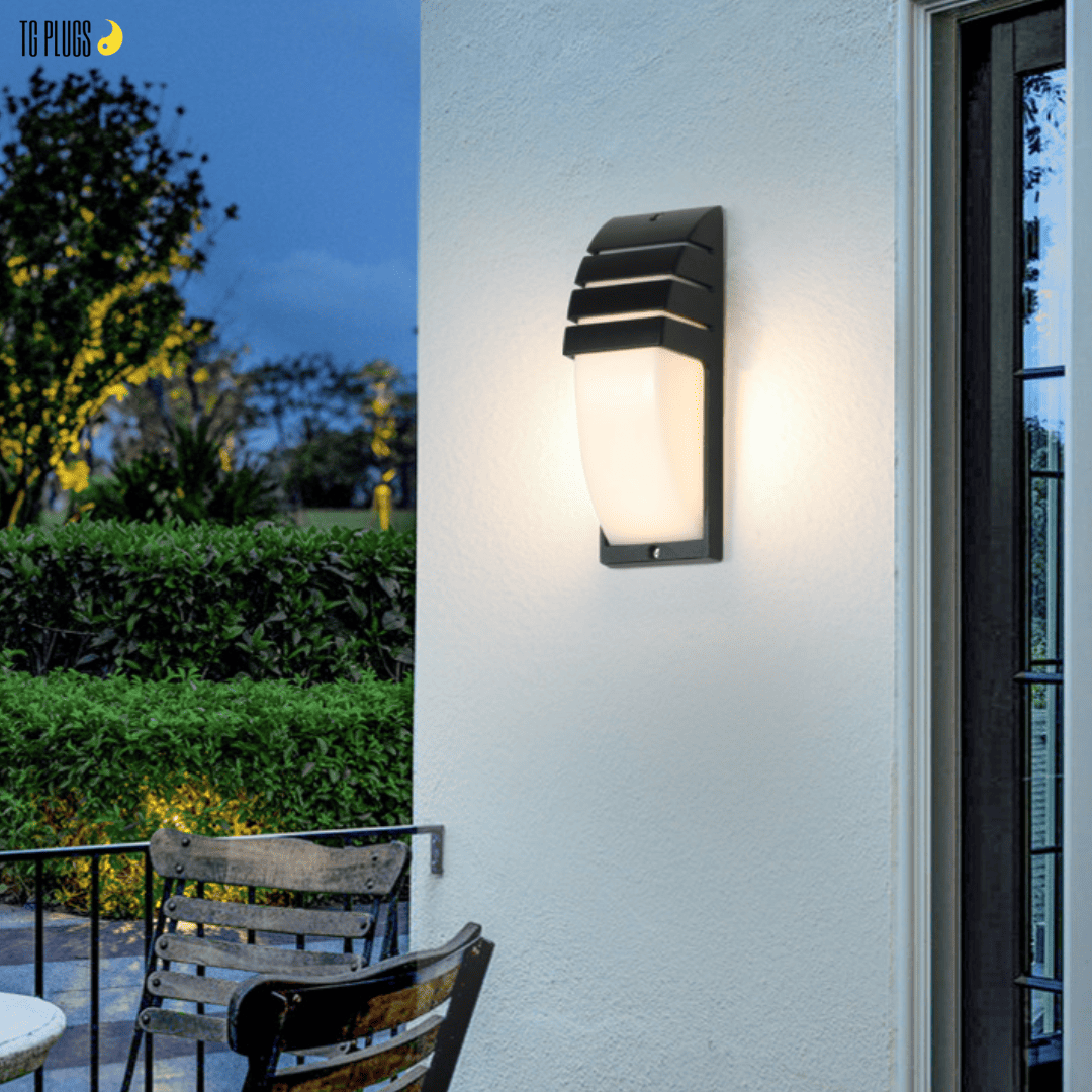 TG Pro Stainless Steel Outdoor Wall Light – Waterproof Garden & Patio LED Lamp for Safe and Durable Exterior Lighting