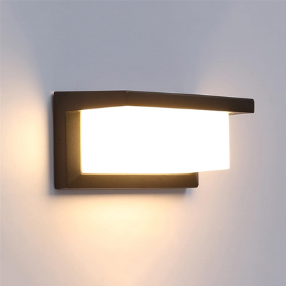 Reinforced Waterproof Outdoor Wall Light – Heavy-Duty LED Fixture for Patio, Garage, Yard & Exterior Safety Lighting