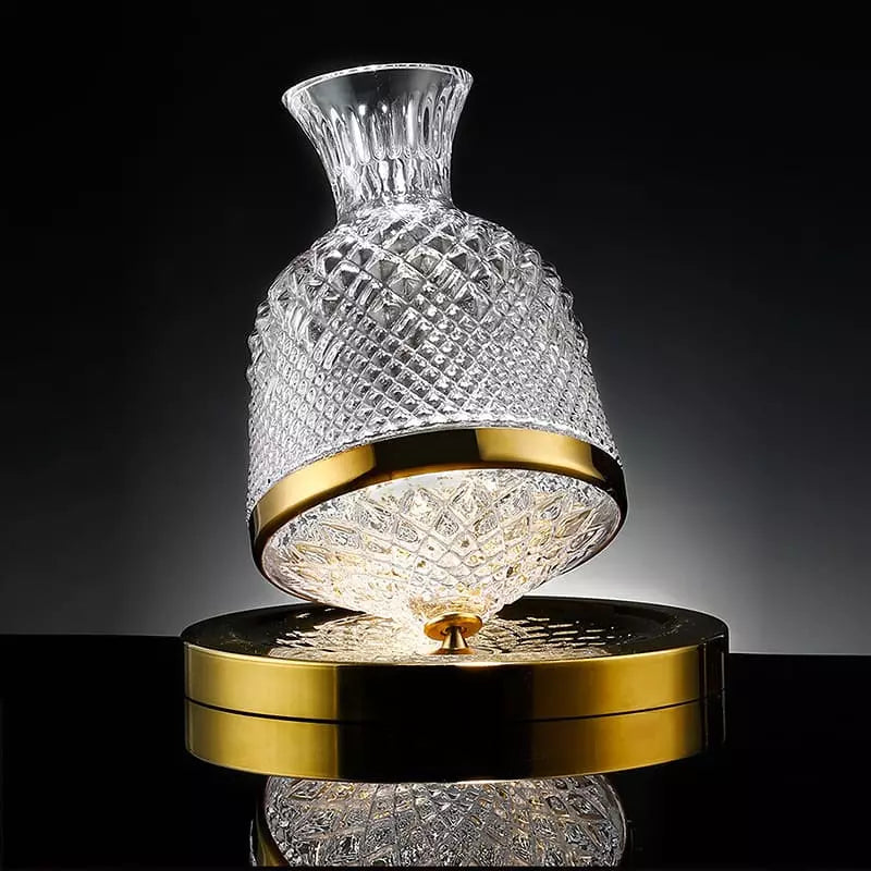 Crystal Glass Wine Decanter — Luxury Carafe for Red Wine Aeration & Elegant Serving