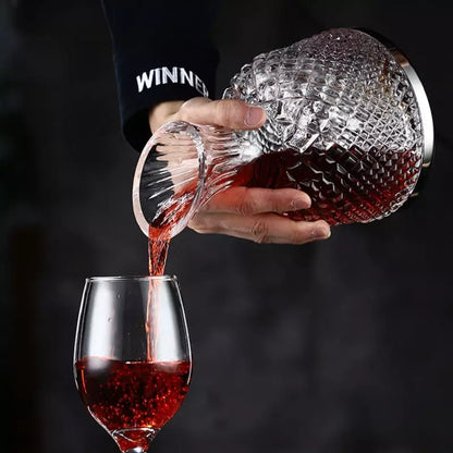 Crystal Glass Wine Decanter — Luxury Carafe for Red Wine Aeration & Elegant Serving