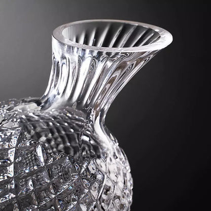 Crystal Glass Wine Decanter — Luxury Carafe for Red Wine Aeration & Elegant Serving