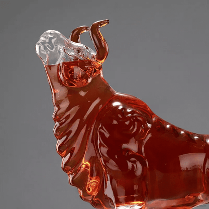 Bull-Shaped Crystal Decanter 1000ml – Luxury Whiskey & Wine Carafe