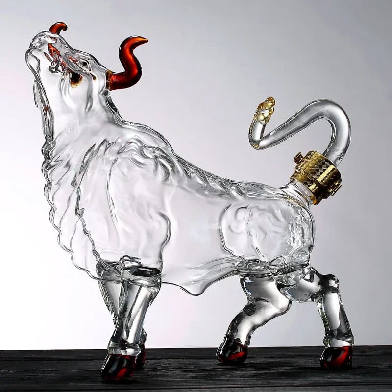 Bull-Shaped Crystal Decanter 1000ml – Luxury Whiskey & Wine Carafe