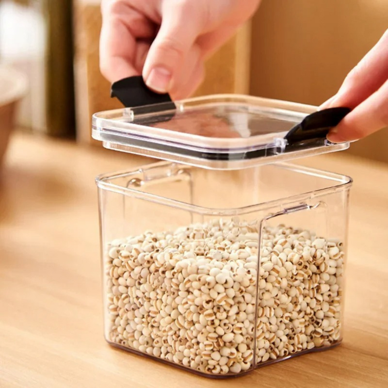 Moisture-Proof Food Storage Container with Seal