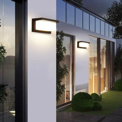 Reinforced Waterproof Outdoor Wall Light – Heavy-Duty LED Fixture for Patio, Garage, Yard & Exterior Safety Lighting