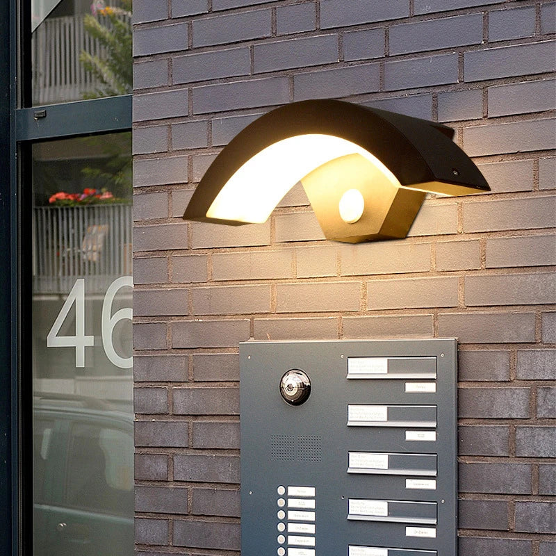 Premium Outdoor Waterproof Wall Light – Durable LED Exterior Lighting for Garden & Porch