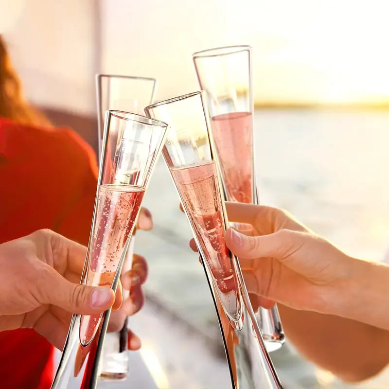 Crystal Champagne Glass – Luxury Home Bar & Elegant Drinkware