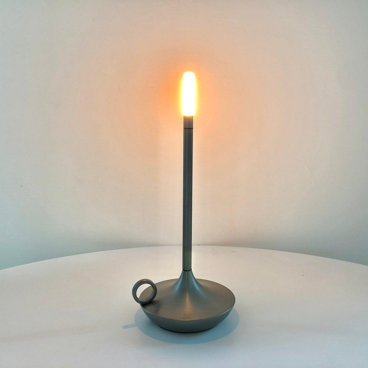 Candle-Style LED Table Lamp – Romantic Decorative Light for Bedroom, Living Room & Café