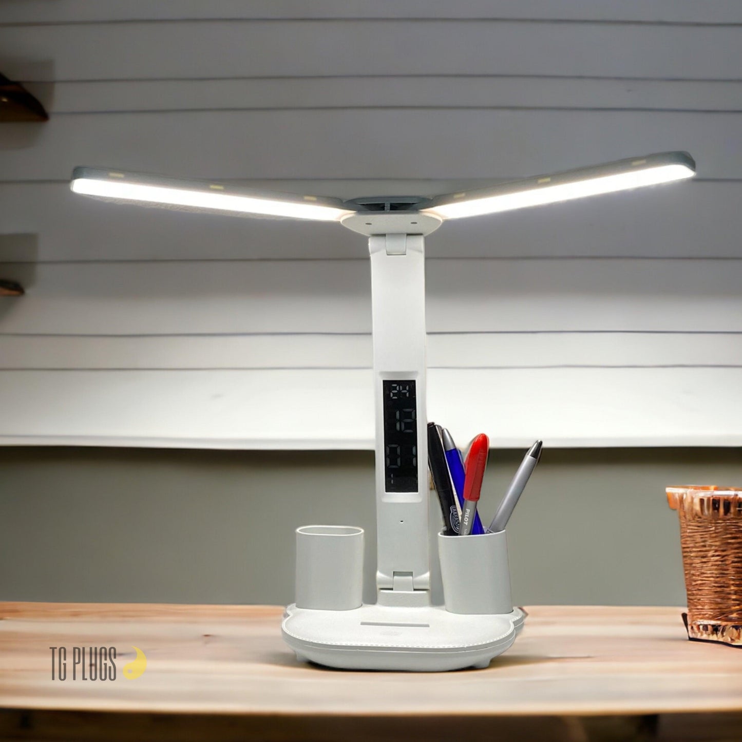 3-in-1 LED Desk Lamp – Adjustable Table Lamp with Clock, Pen Holder & USB Charging Port