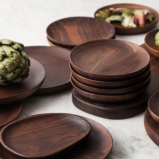 Handcrafted Walnut Wood Plate 28cm – Elegant Dining & Kitchen Decor