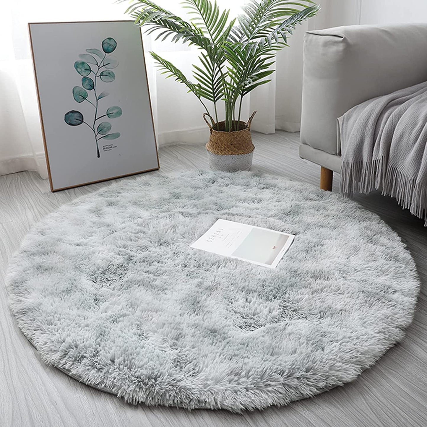 Decoreto™ Plush Round Rug – Ultra Soft Living Room & Bedroom Anti-Slip Carpet