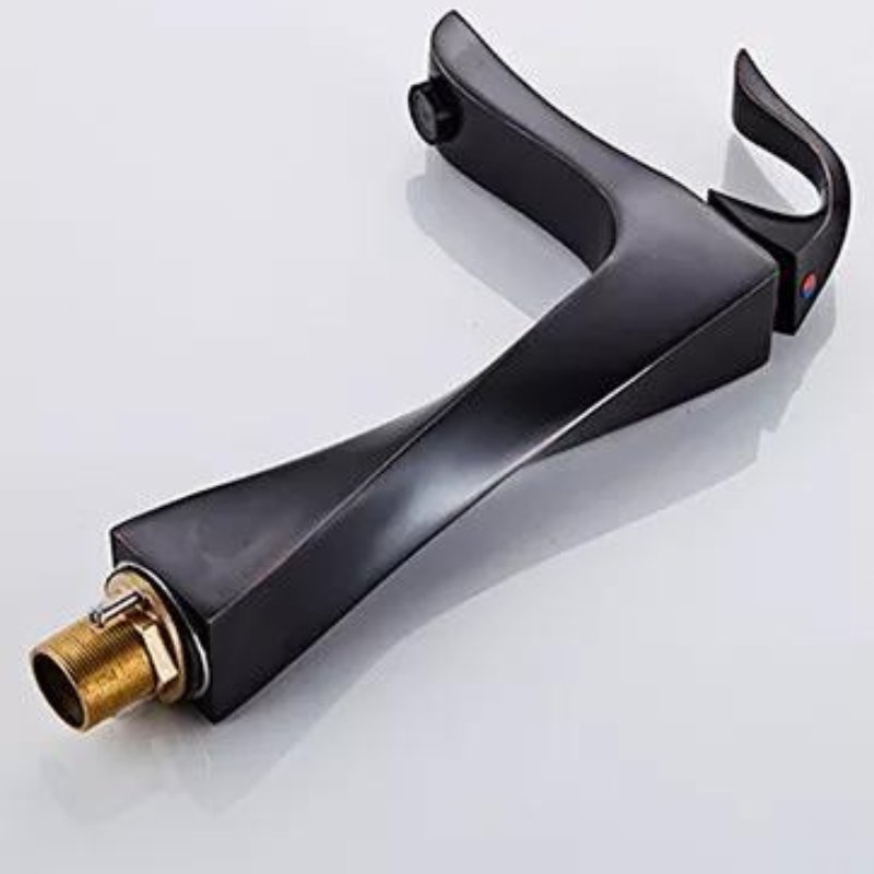 Daria Single-Handle Bathroom Faucet – Modern Mixer Tap for Bathroom Sink