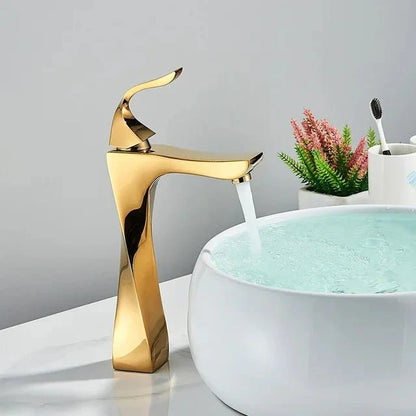 Daria Single-Handle Bathroom Faucet – Modern Mixer Tap for Bathroom Sink